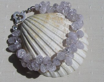 Lilac Crackled Quartz Crystal Gemstone Bracelet "Lilac Mist", Lilac Bracelet, Quartz Bracelet, Chakra Bracelet, Beaded Bracelet, Capricorn