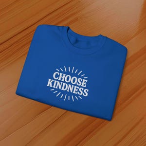Choose Kindness Sweatshirt, Teacher Sweater,  Be Kind Crewneck, Be Kind Sweatshirt, Positive Sweatshirt, Teacher Gift, Embroidered Text Look