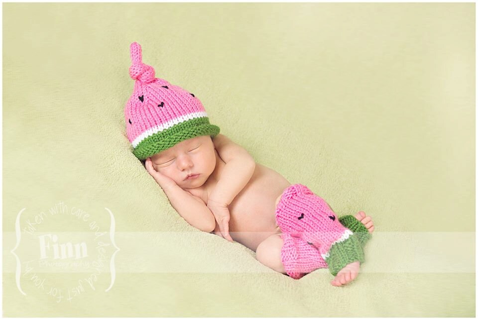 Knitted Infant Watermelon Hat Legwarmers, Newborn Baby Knit Photo Pro…