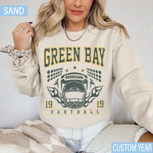 Vintage Green Bay Football Sweatshirt, Green Bay football shirt, Green Bay Football Fan Tee, Green Bay t-shirt, Game Day apparel