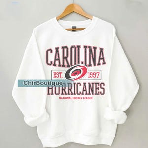 Carolina Hurricanes Shirt | Carolina Hurricanes Sweatshirt | Carolina Hockey Fan T-Shirt | Carolina Hurricanes Sweatshirt Rundhalsausschnitt