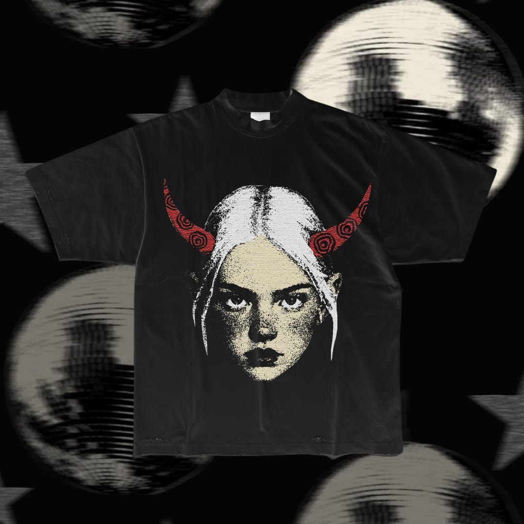 Y2K Grunge Streetwear T-shirt Design, Oversized Vintage Tee