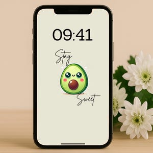 Kawaii Handy Hintergrund Avocado – Wallpaper „Stay Sweet“ | Süßes Cartoon Avocado Design | Pastel | Aesthetic Phone Background | Download