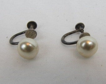 Vintage Sterling Silver and Faux Pearl Earrings | Mid Century | Champagne Tone Pearl | Screw Backs | Wedding | Simple | Stamped Sterling