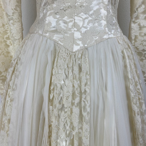 Vtg 50s Gaiety Gowns Ivory Satin Lace Beaded Wedd… - image 4