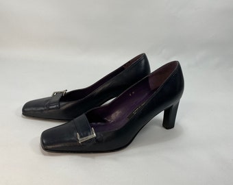 Vintage 90s Aetienne Aigner Cuddles Womens 8M Leather Black Heels Pumps Made In Spain Square Toe Silver Buckle Cushioned Slip-Ons Career