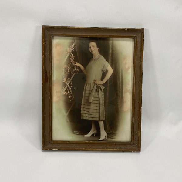 Vintage 30s Color Tinted Woman In Green Dress Picture | Wood Frame with Glass - Parmelee Art Co. San Francisco | Instant Family Core | 9x11