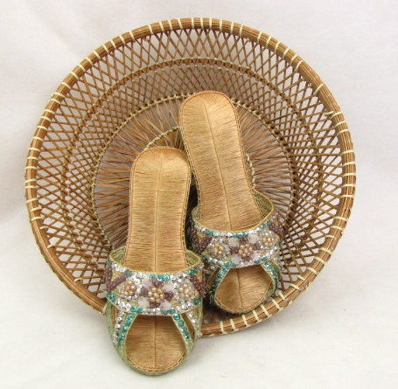 Vintage 1930s Woven Sandals | Grass Wedgies | Gre… - image 8