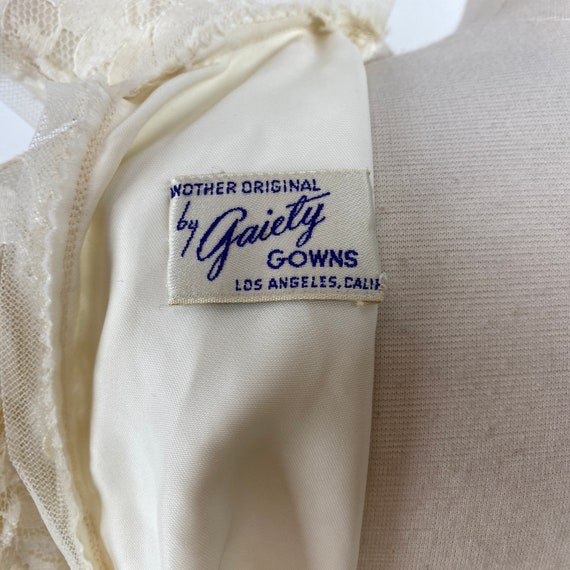 Vtg 50s Gaiety Gowns Ivory Satin Lace Beaded Wedd… - image 10