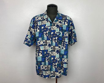 Vintage Mens Hawaiian Shirt XLarge Blue Geometric Cotton Floral Tiki Button Front Short Sleeve Pocket Made In USA Casual Beach Bum Party Guy