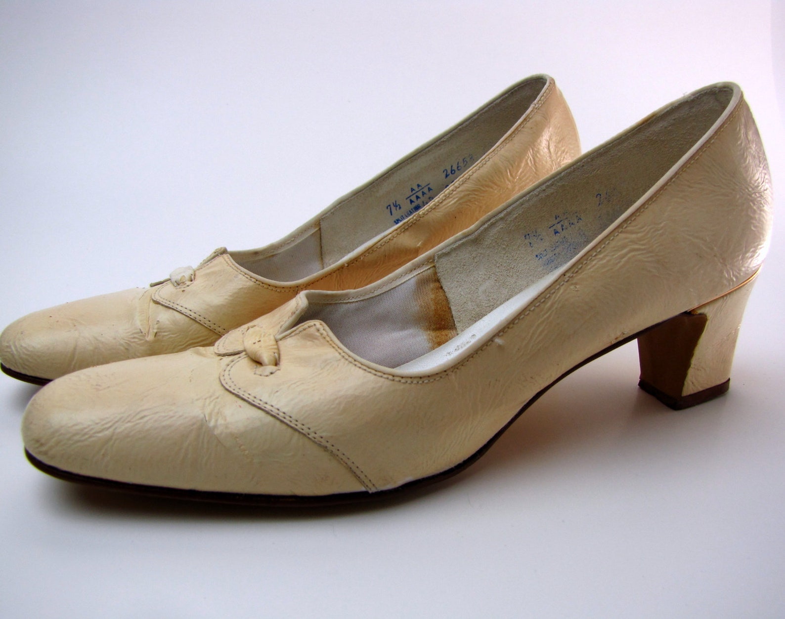 ivory leather pumps