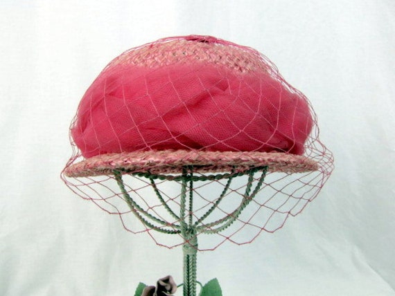 Vintage 50s Pink Straw Hat | Straw Hat with Netti… - image 1