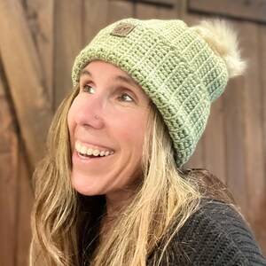 Hand-Crocheted Hat with Faux Fur Pom Pom – Soft Sage Acrylic Yarn – Cozy & Cute Beanie