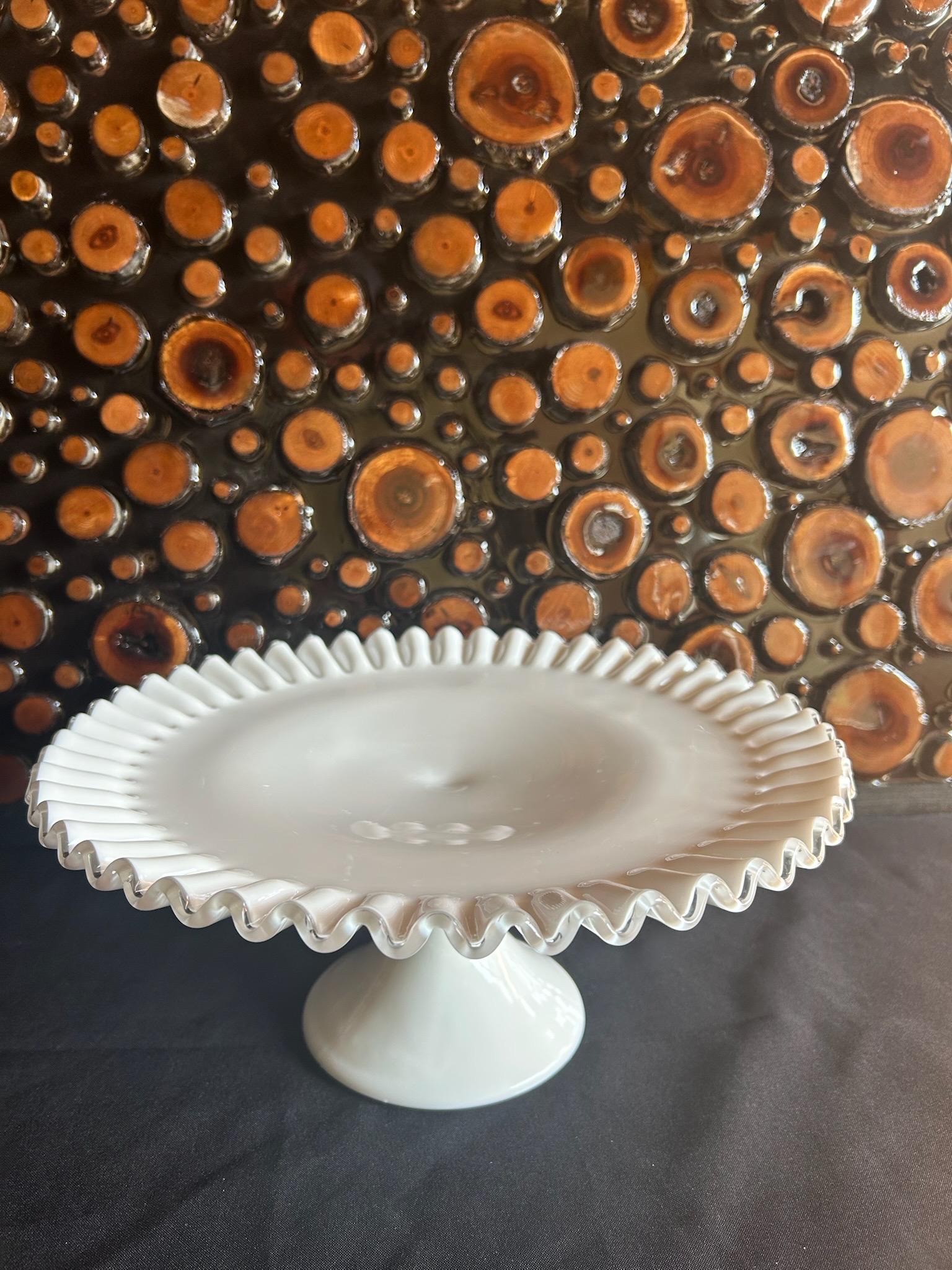 FENTON - 希少なヴィンテージケーキスタンド - シルバークレストミルク