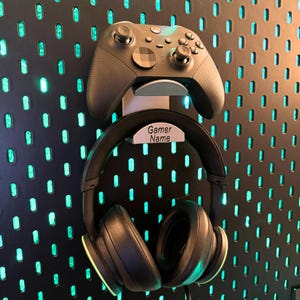 Regalo para gamers: Soporte de pared personalizado para mando y auriculares