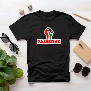 Disegno gratuito per maglietta palestinese - PNG stampabile per maglietta, download digitale, grafica pro-Palestina, arte a sostegno della Palestina, download immediato