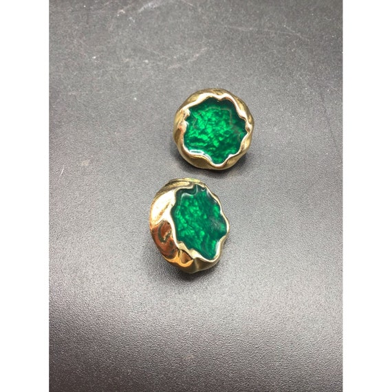 Vintage Gold Tone & Green Earrings Poured Resin S… - image 2