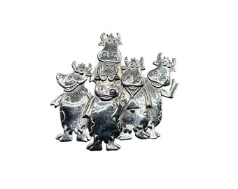 Vintage JJ Cows Pin Brooch Cool Hanging Out Cow Family Pin Silver Tone Metal