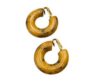 Vintage Marbled Butterscotch Bakelite Hoops earrings Clip On Early Plastic
