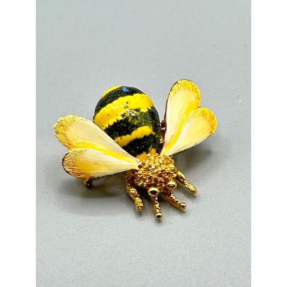 Vintage Bee Pin Brooch Insect Bug with Wing Anima… - image 2