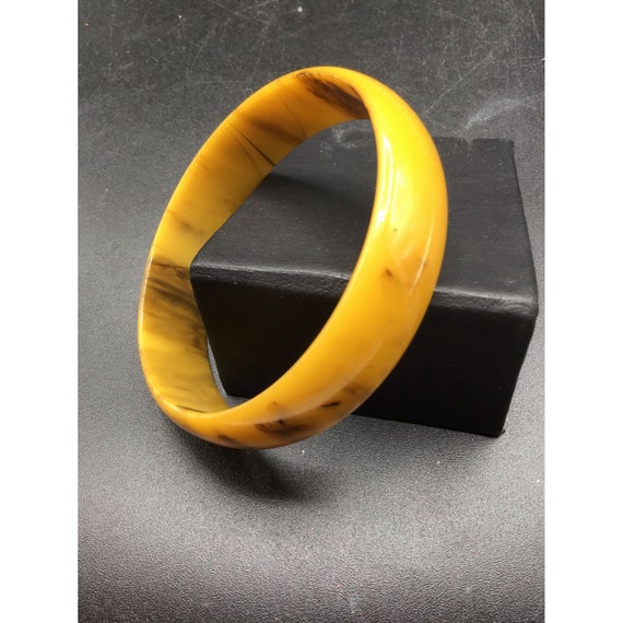 Bakelite Bangle Marbled Butterscotch Vintage Rigi… - image 1