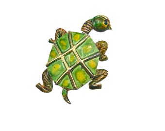 Vintage HATTIE CARNEGIE Turtle Trembler Pin Brooch Green Enamel Gold Tone Metal