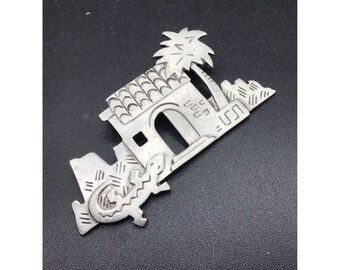 JJ Signed Brooch House Palm Tree & Alligator 1988 Pewter Metal Jonette Jewelry