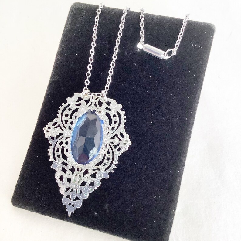 Antique Art Deco Filigree blue Glass Necklace Rhodium plated filigree delicate necklace