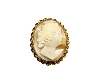 Vintage Genuine Carved Shell Cameo Pin Brooch Pendant Flower in Hair Older Pin