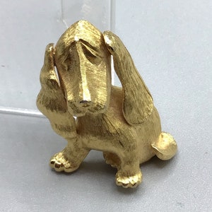 Monet Hound Dog Brooch Vintage Floppy Ears Puppy Pin Gold Tone Designer Signed