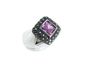 Sterling Silver & Marcasite Ring Amethyst Stone Fabulous Cocktail Ring Size 6.75