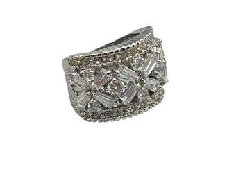 Vintage Silver Tone Statement Ring size 6 with Clear Rhinestones