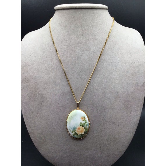 Romantic Roses Cameo Style Necklace Painted Flowe… - image 4