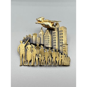 JJ Signed Flying Pig Pin Brooch City Skyline People Figural Designer Signed Pin