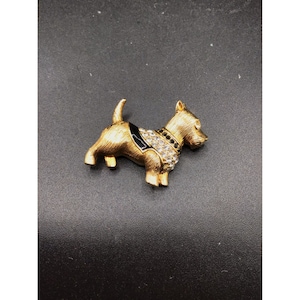Swarovski Scottie Dog Pin Brooch Austrian Crystals Gold Tone Animal Dog Jewelry
