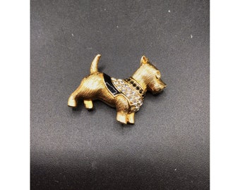 Swarovski Scottie Dog Pin Brooch Austrian Crystals Gold Tone Animal Dog Jewelry
