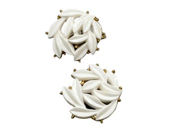 Vintage Trifari White Clip On Earrings Flower Leaf Design Gold Tone Accents
