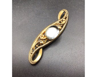 Clear Lucite Cabochon Pin Brooch Gold Tone Swirl Filigree Vintage Bar Pin