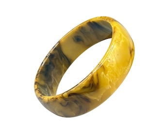 Mississippi Mud Bakelite Bracelet Marbled Butterscotch Chunky Bangle