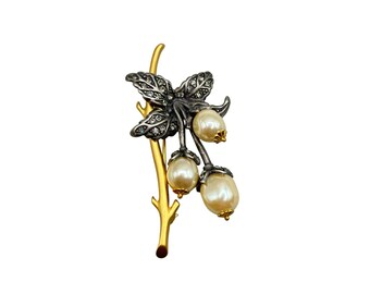 Vintage Joan Rivers Pin Brooch With Faux Pearls Crystals Two-Tone Blossom Design