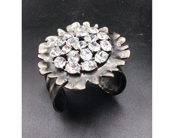 Substantial Cuff Bracelet Vintage Clear Acrylic Stones & Silver Tone Open Cuff