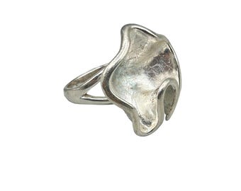 Sterling Silver Ring Size 6 Flower Design Free Form Abstract Cocktail Ring