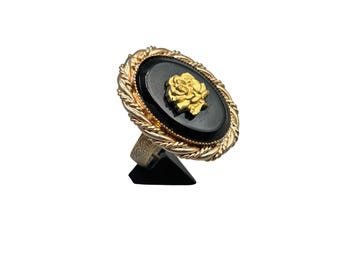 Vintage Adjustable Ring Signed LISA Black Glass Cabochon And Golden Rose Flower