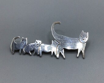 Taxco Mexico 925 Cat Brooch Sterling Silver Mama Cat & Kittens Animal Jewelry