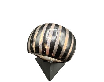 Black Onyx Stone Inlay Ring Chunky Domed Ring Striped Black Silver Size 6.5