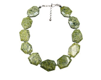 JAY KING Green Russian Serpentine Necklace Snake Jasper Chunky Oversized Stones
