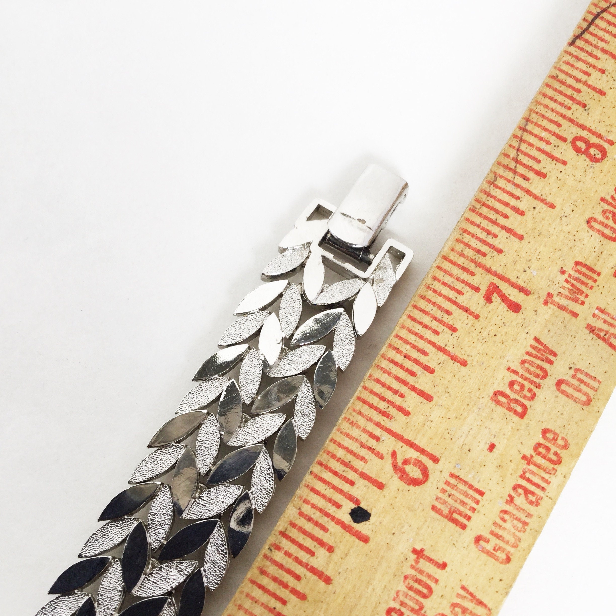 Vintage Bracelet Silver Tone Wide Textured Leaves Motif Vintage Bracelet Silver Tone Wide Textured Leaves Motif