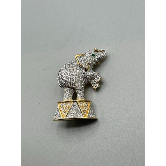 Vintage CAROLEE Circus Elephant Pin Brooch Crysta… - image 2