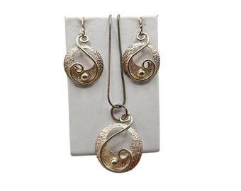 Sterling Silver Modernist Earrings & Pendant Necklace Set textured Silver 925