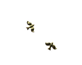 Tiny Dove Earrings Gold Tone Pierced Studs Small Birds Earrings Dainty Jewelry